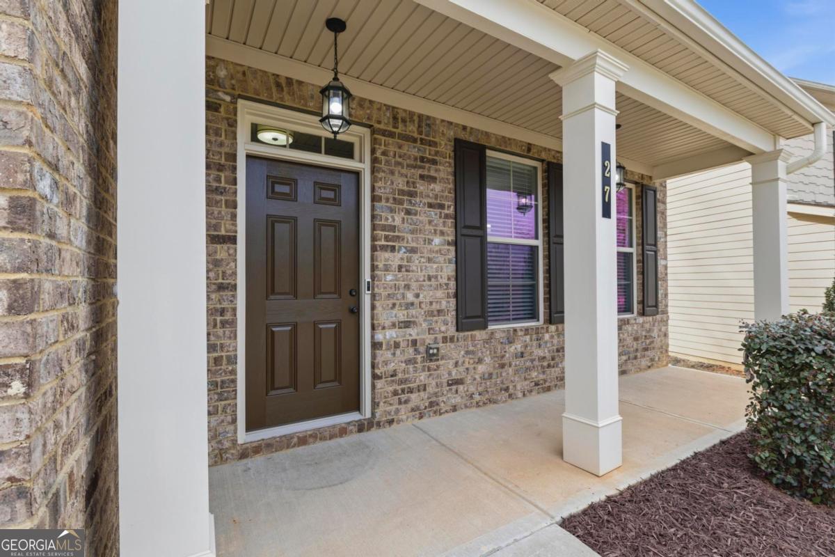 27 Victoria Heights DR