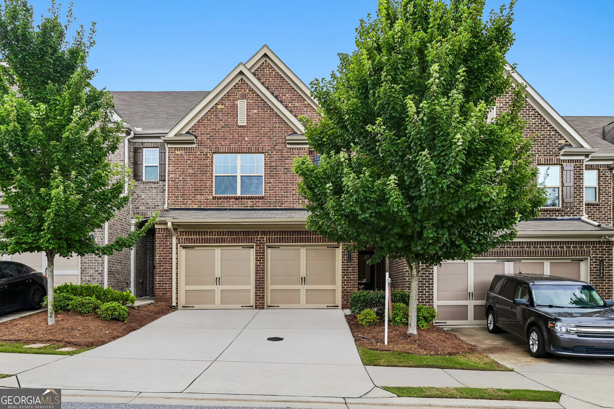1208 Foxcroft Lane