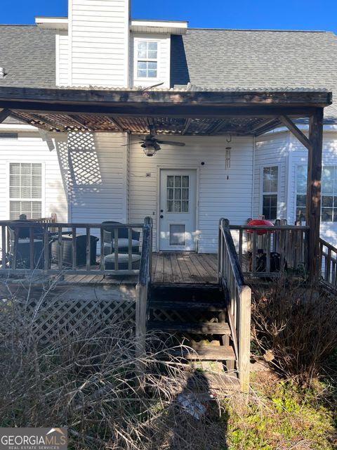 A home in Swainsboro