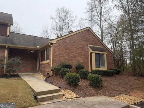 64 Country Place CT 64 Alpharetta GA 30005