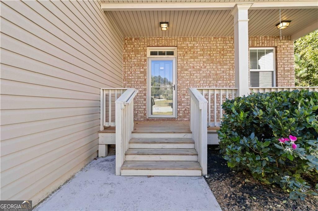 Photo of 100 Heritage Club Circle, Dallas, GA 30132 (MLS # 10707376)