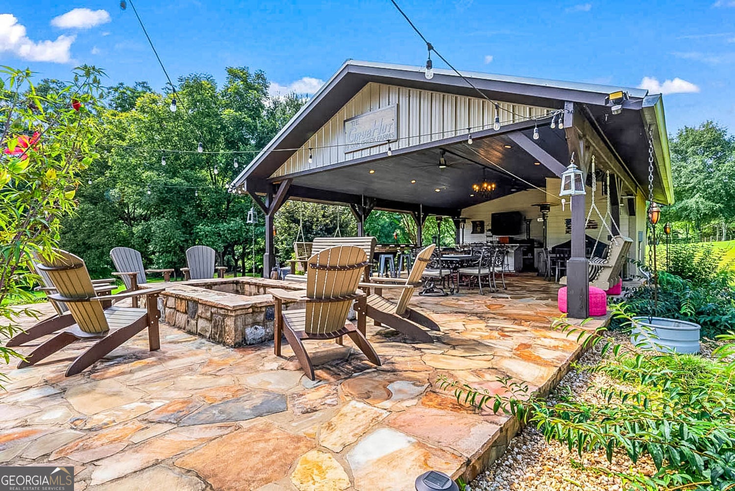 300 Parker RD