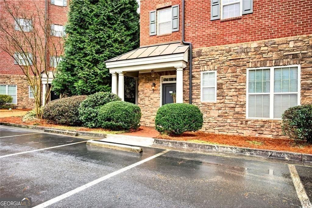 2300 Peachford RD 3004