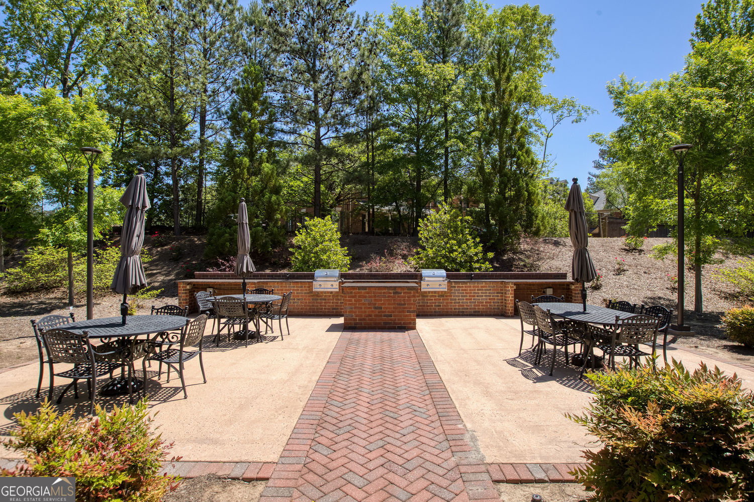 2300 Peachford RD 3004