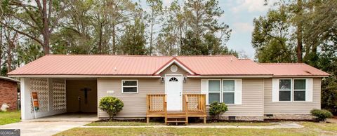 A home in Waycross