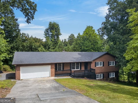 Photo of 110 Thornwood Drive SW, Rome, GA 30165 (MLS # 10835801)