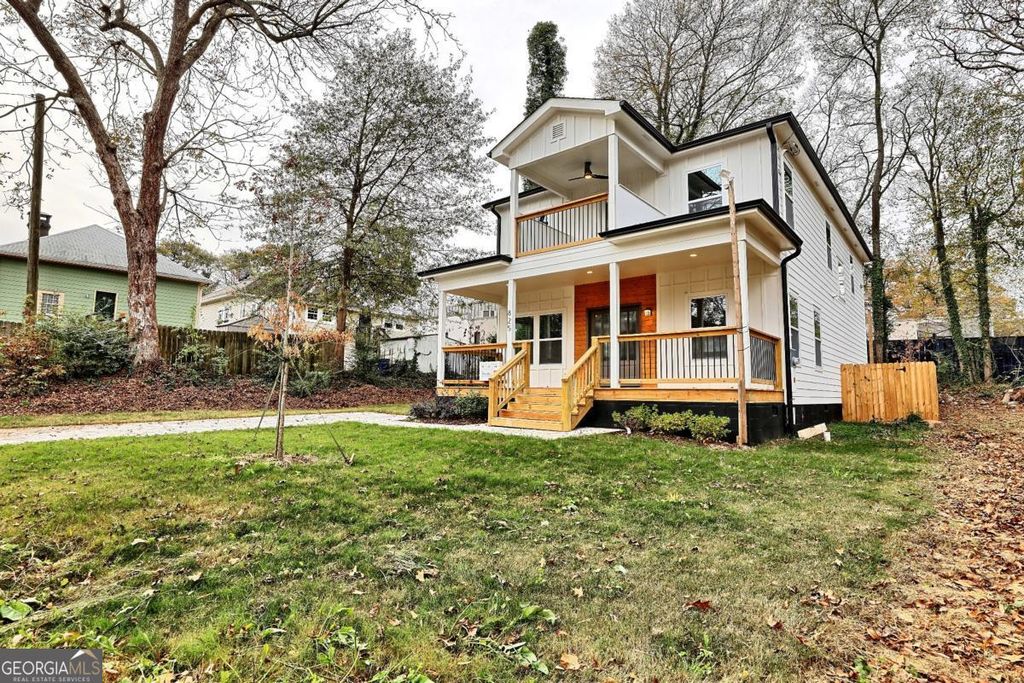 Photo of 825 Beryl Street SW, Atlanta, GA 30310 (MLS # 10671104)