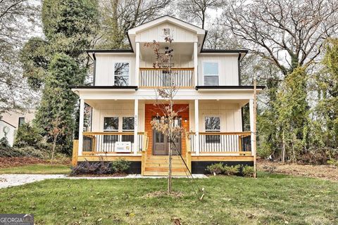 Photo of 825 Beryl Street SW, Atlanta, GA 30310 (MLS # 10671104)