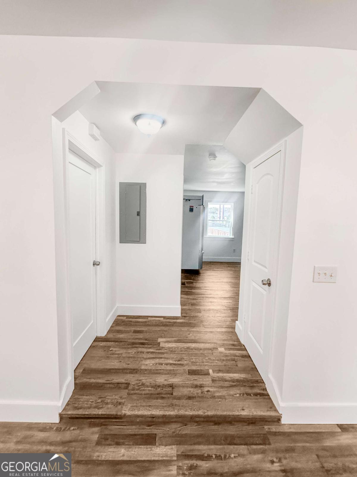 13 Hillside Avenue