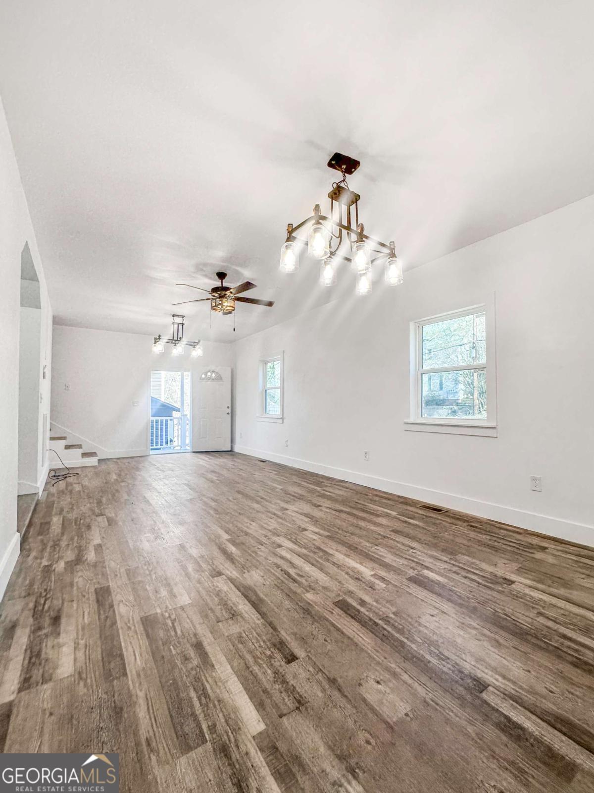 13 Hillside Avenue
