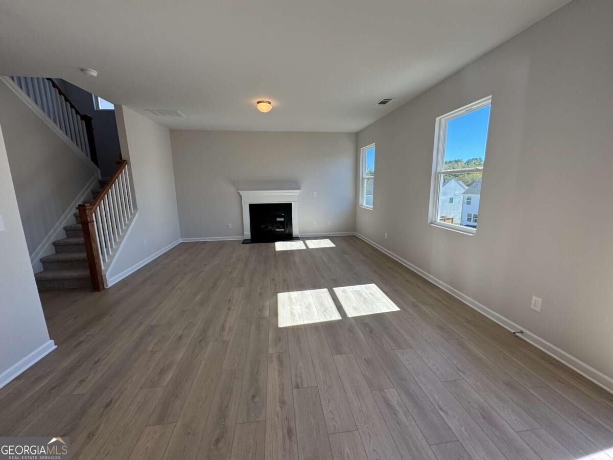 821 Oakmont TRCE