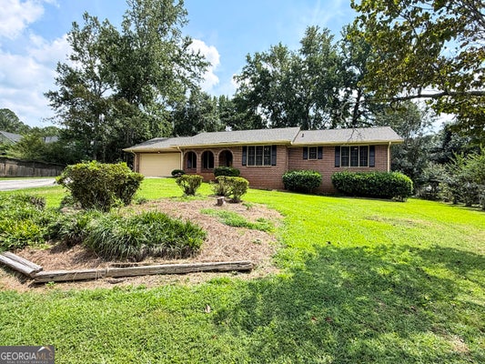 2305 VILLAGE DR, COVINGTON, GA 30016 - Image 75047c91c6ce4b5eb3fd56465d82b39b/3601475228