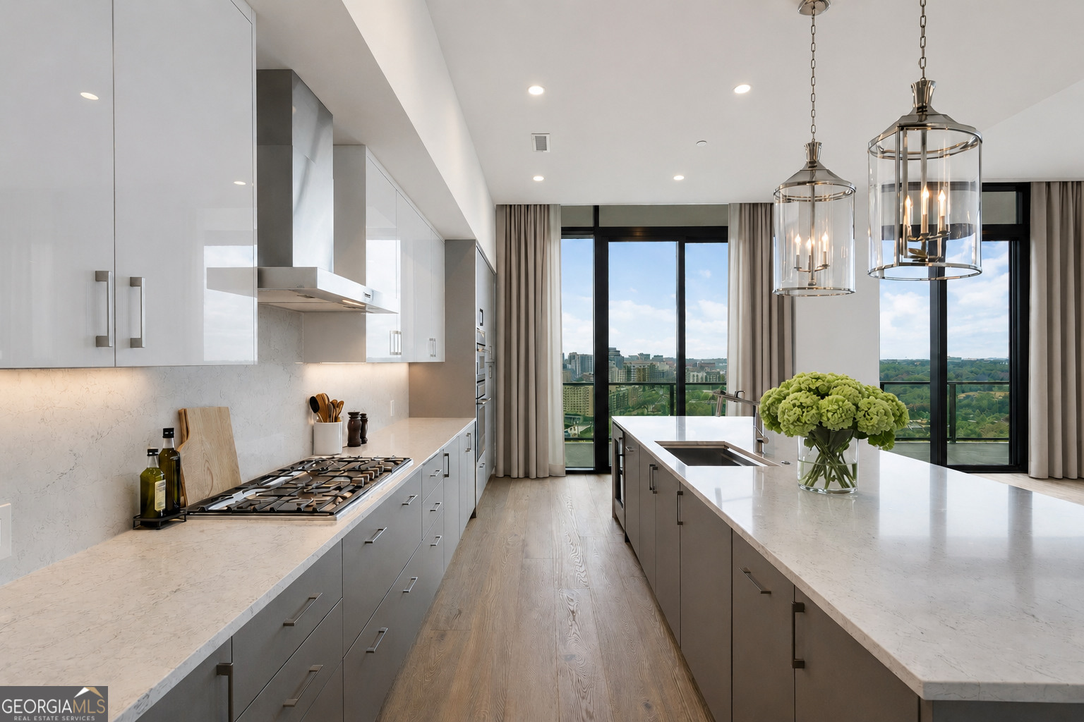 2425 Peachtree RD 1806