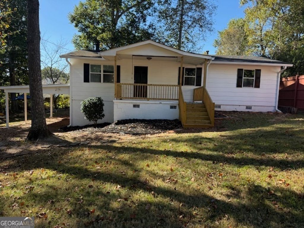 Photo of 453 Azalea Dr, Stockbridge, GA 30281 (MLS # 10629769)