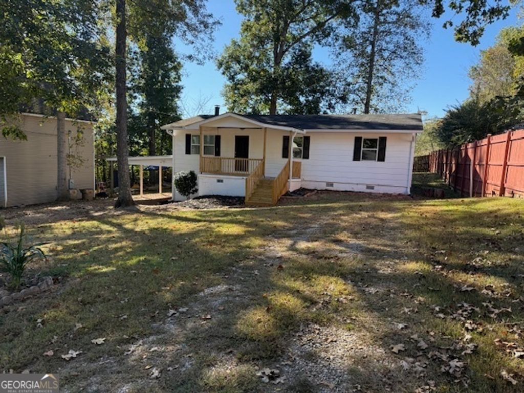 Photo of 453 Azalea Dr, Stockbridge, GA 30281 (MLS # 10629769)