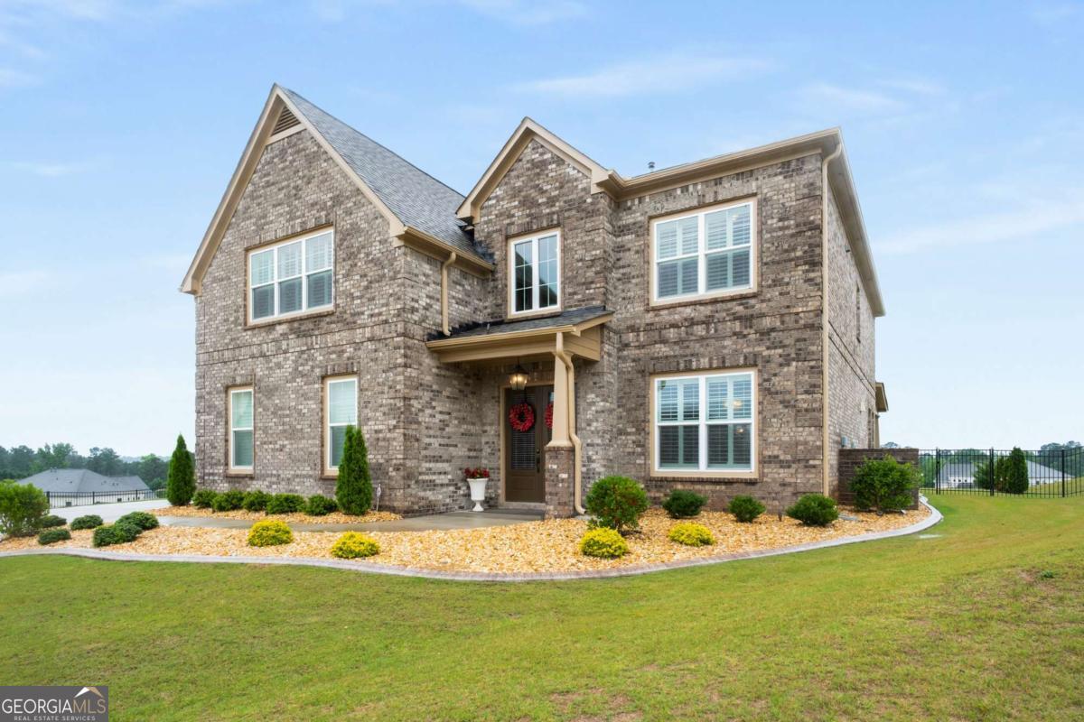 1604 Falcon CT