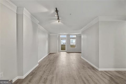 Photo of 3334 Peachtree Road NE #1613, Atlanta, GA 30326 (MLS # 10869566)