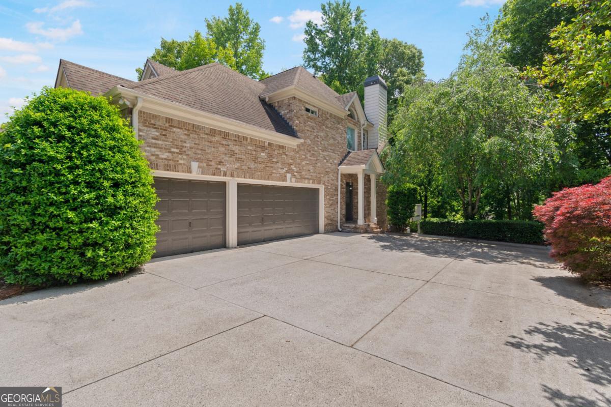 5640 Lake Oak LNDG