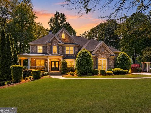 Photo of 5640 Lake Oak Landing, Cumming, GA 30040 (MLS # 10772672)