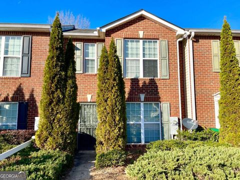 Photo of 3411 Waldrop Trail, Decatur, GA 30034 (MLS # 10615779)
