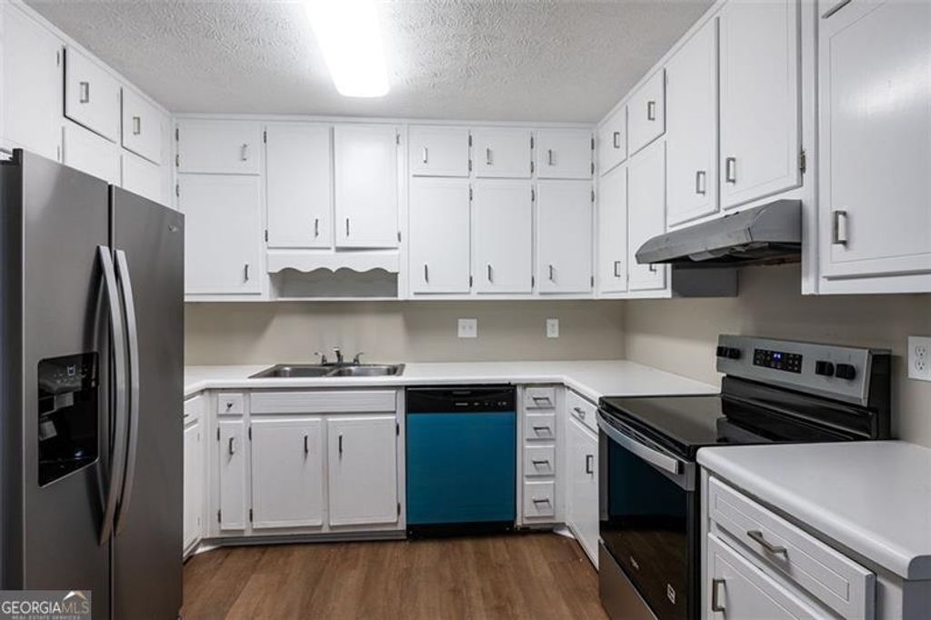 Photo of 366 Haymarket Lane, Lawrenceville, GA 30046 (MLS # 10630279)