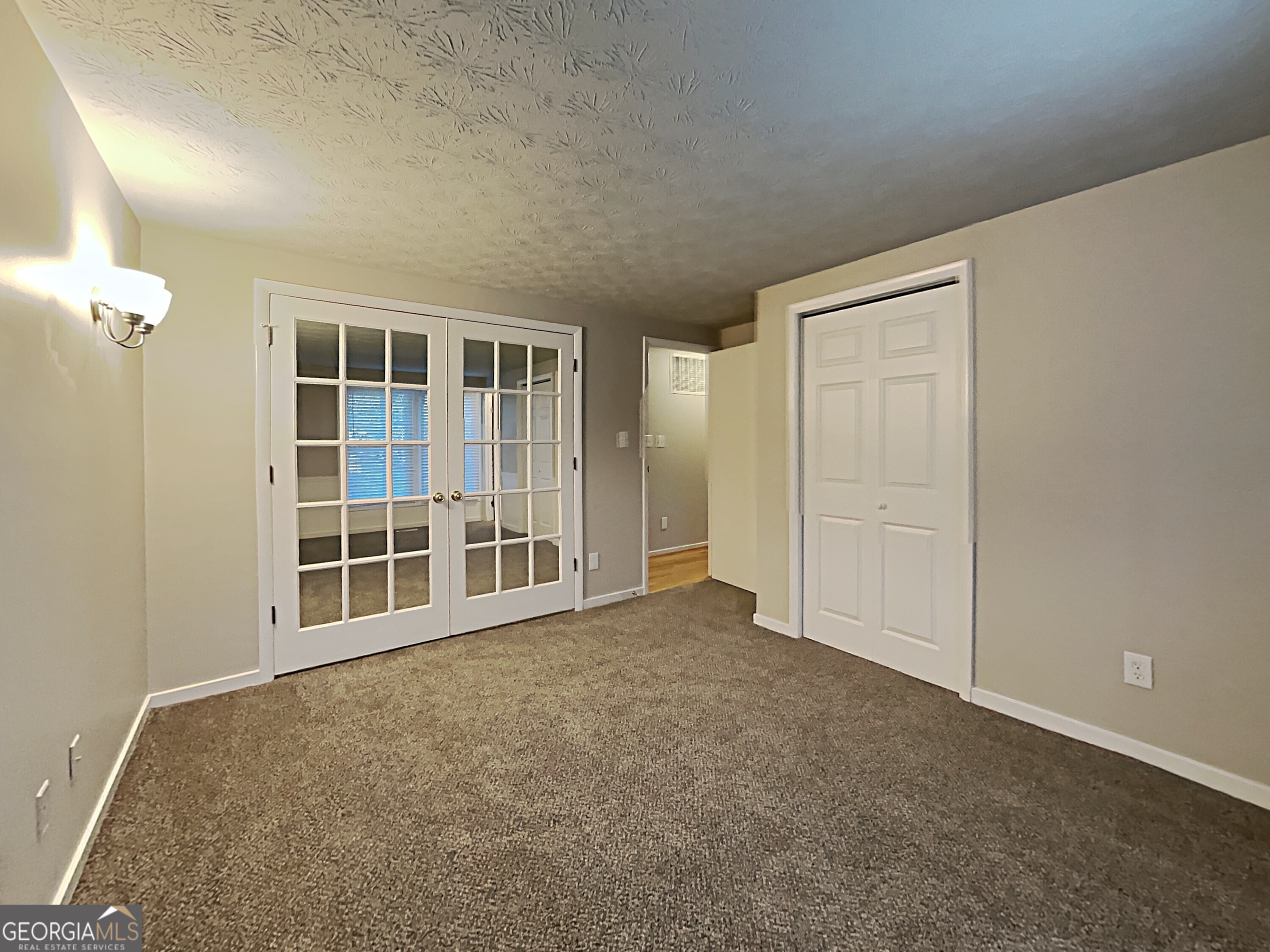 Cross Gate - Residential
