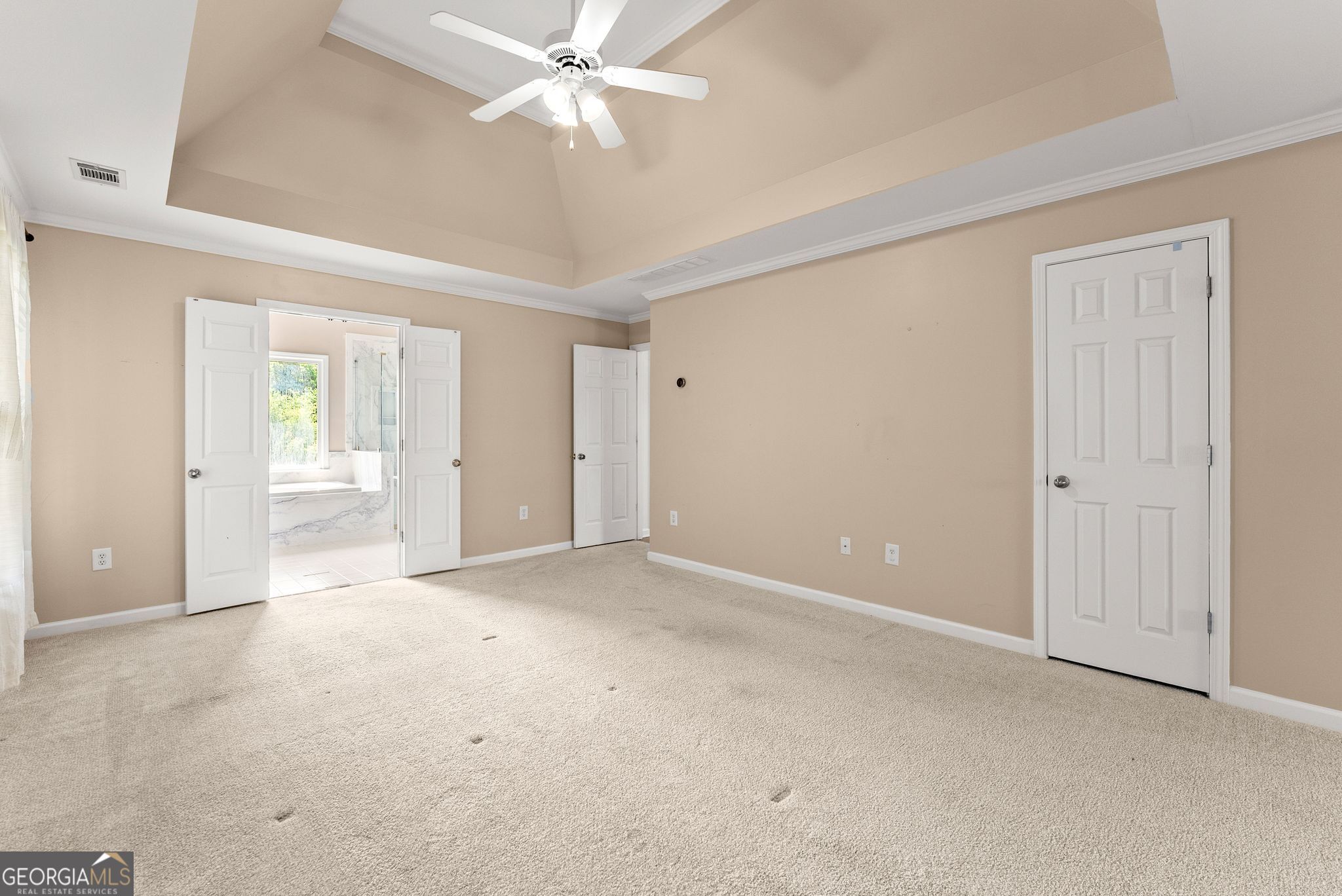 8455 Woodland View Drive