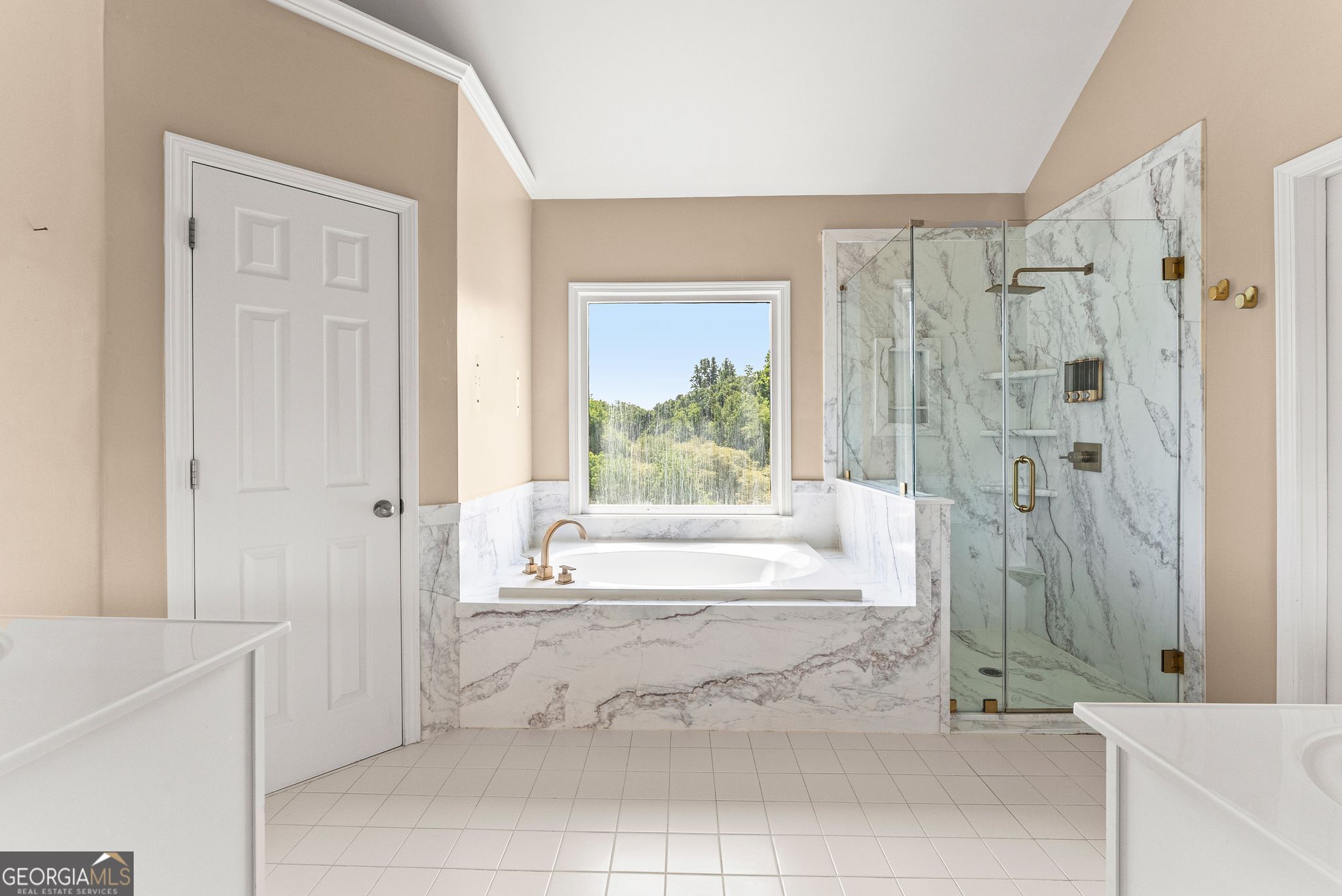 8455 Woodland View Drive