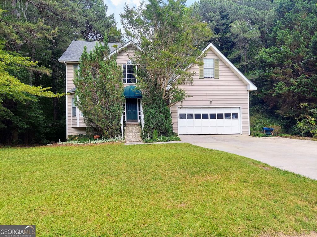 Photo of 2737 Crestworth Lane, Buford, GA 30519 (MLS # 10774109)