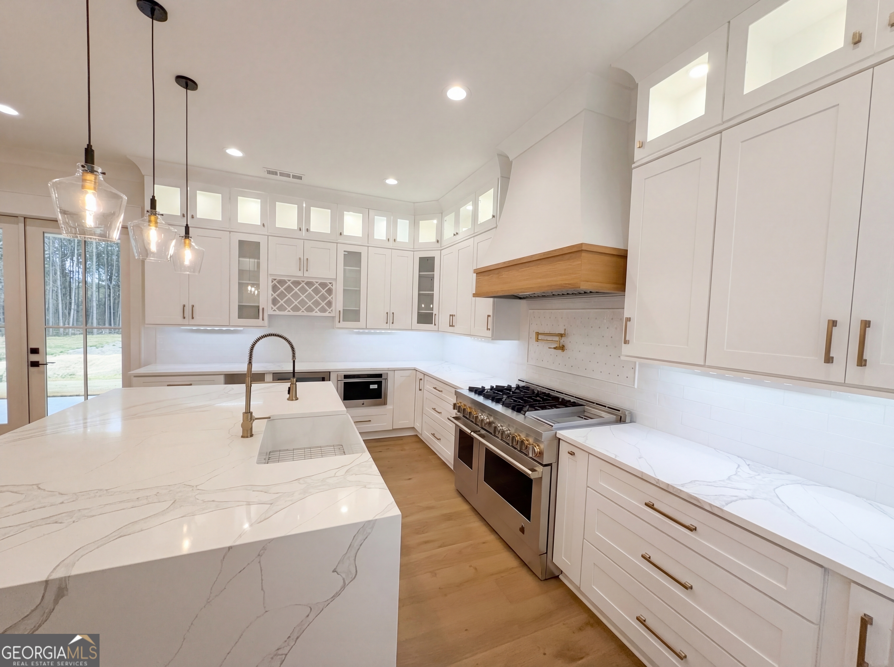 3893 Indian Shoals RD SE