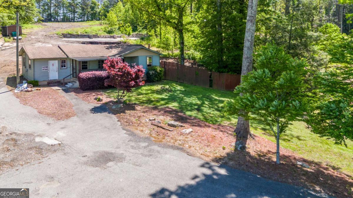 7919 Hickory Flat HWY
