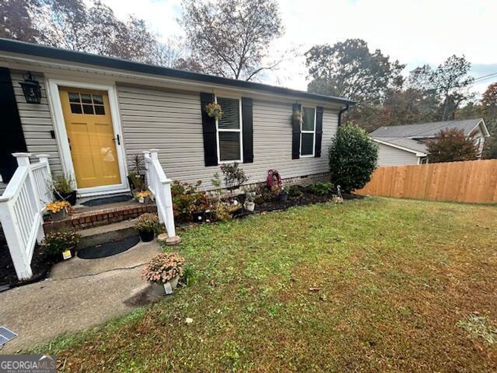 Photo of 391 Oak Tree Road, Ringgold, GA 30736 (MLS # 10661767)