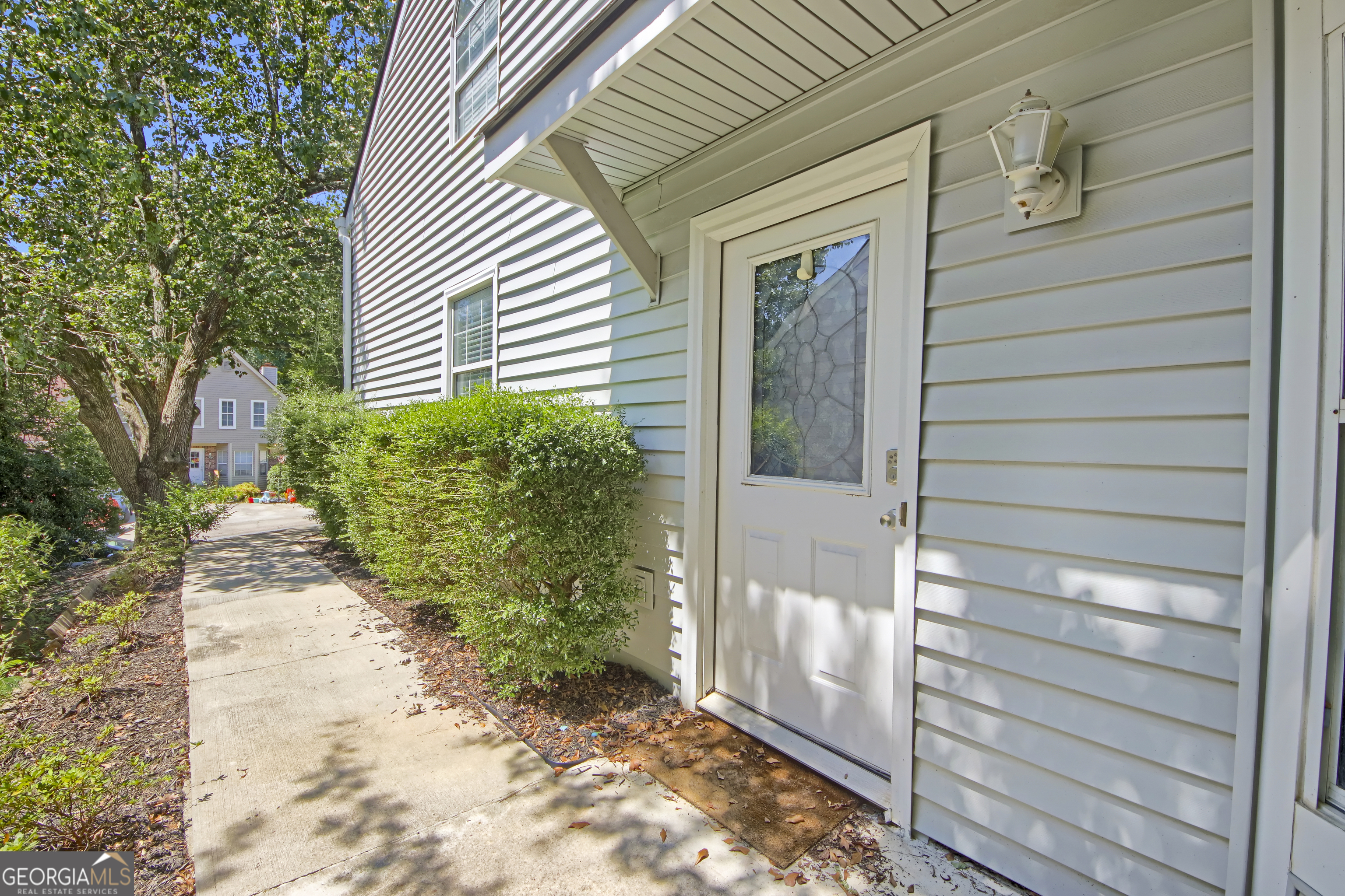 5140 Laurel Bridge CT SE