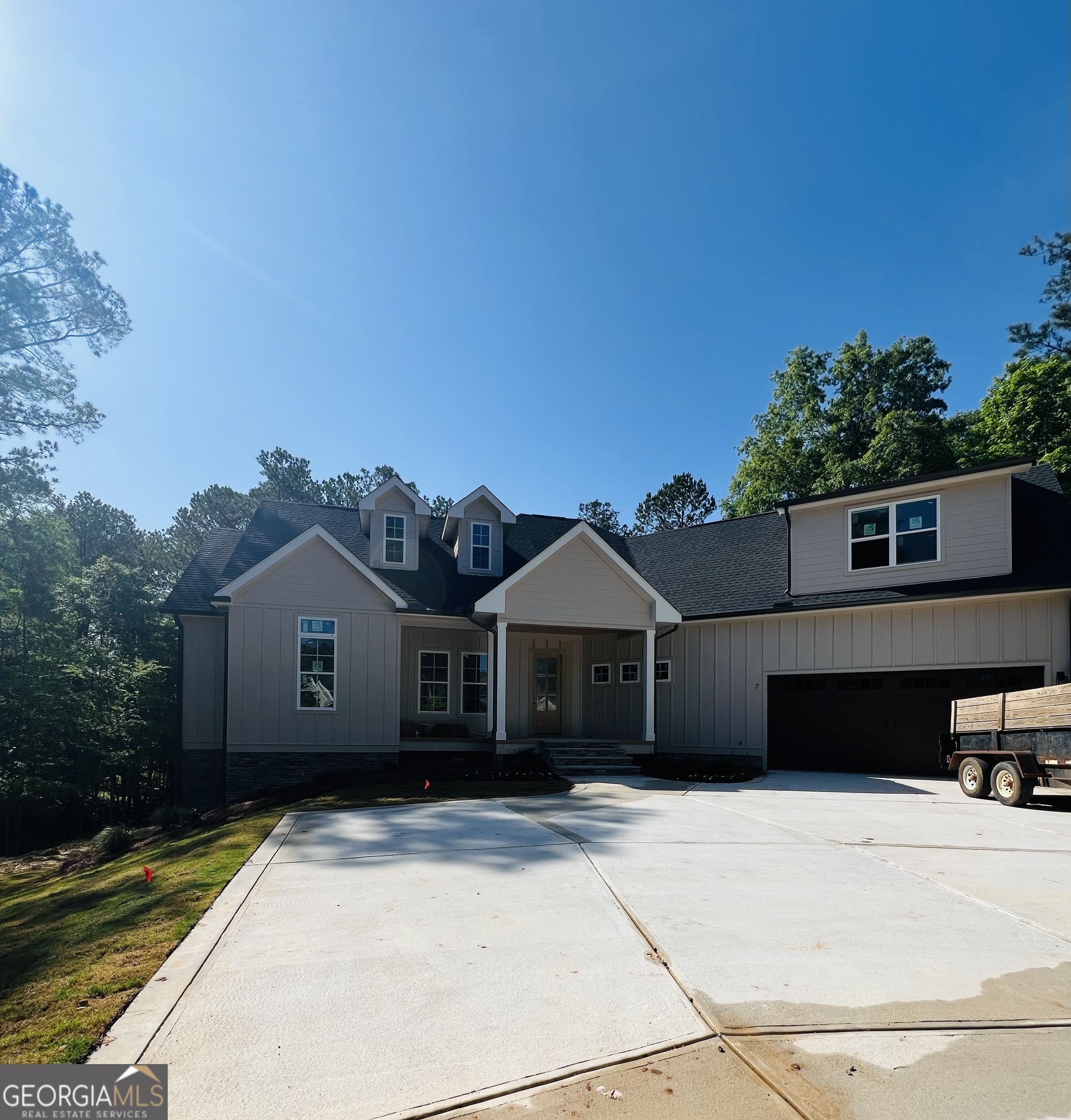280 Greystone DR