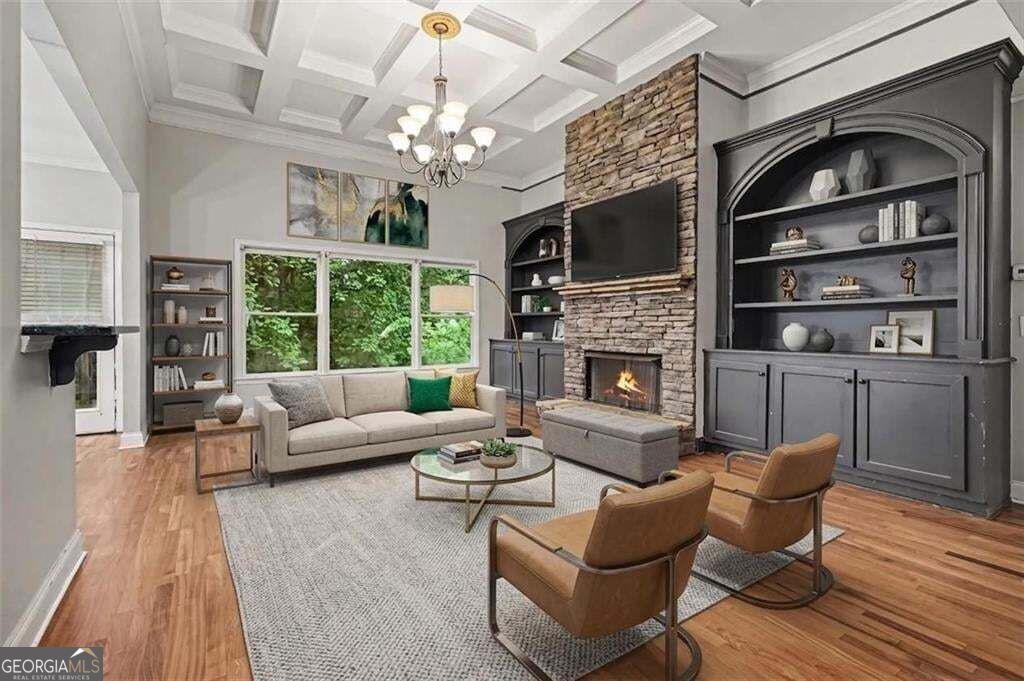 913 Arbor DR