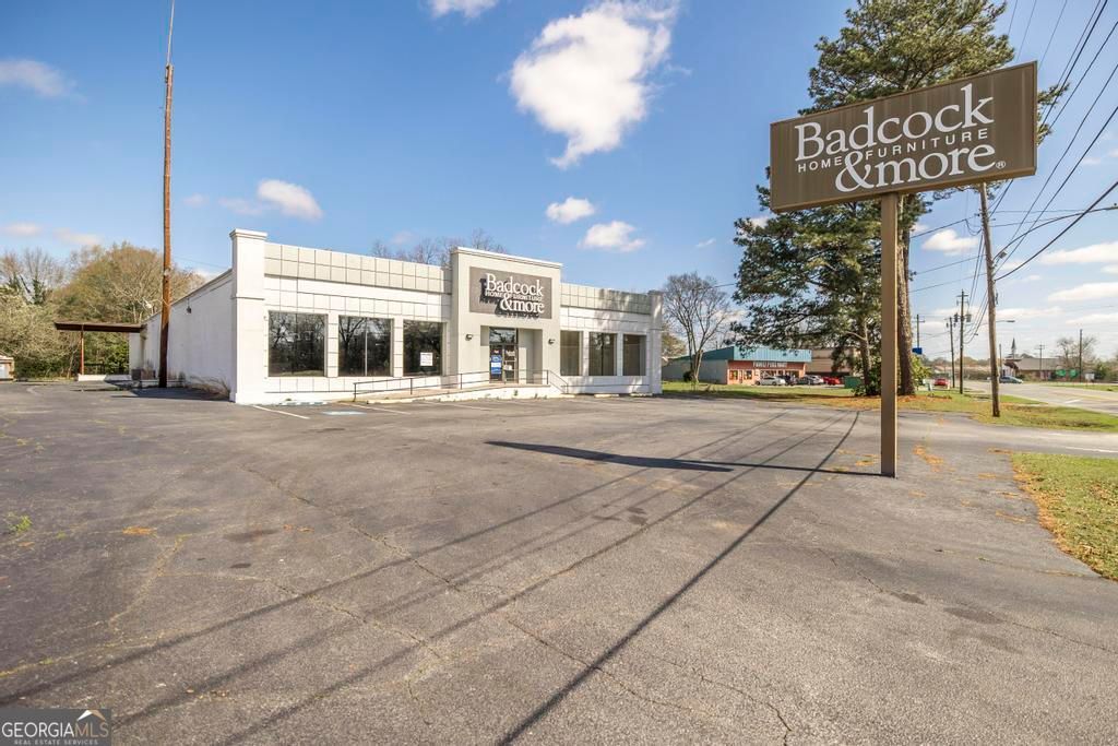 Photo of 410 S Camellia Boulevard, Fort Valley, GA 31030 (MLS # 10707776)