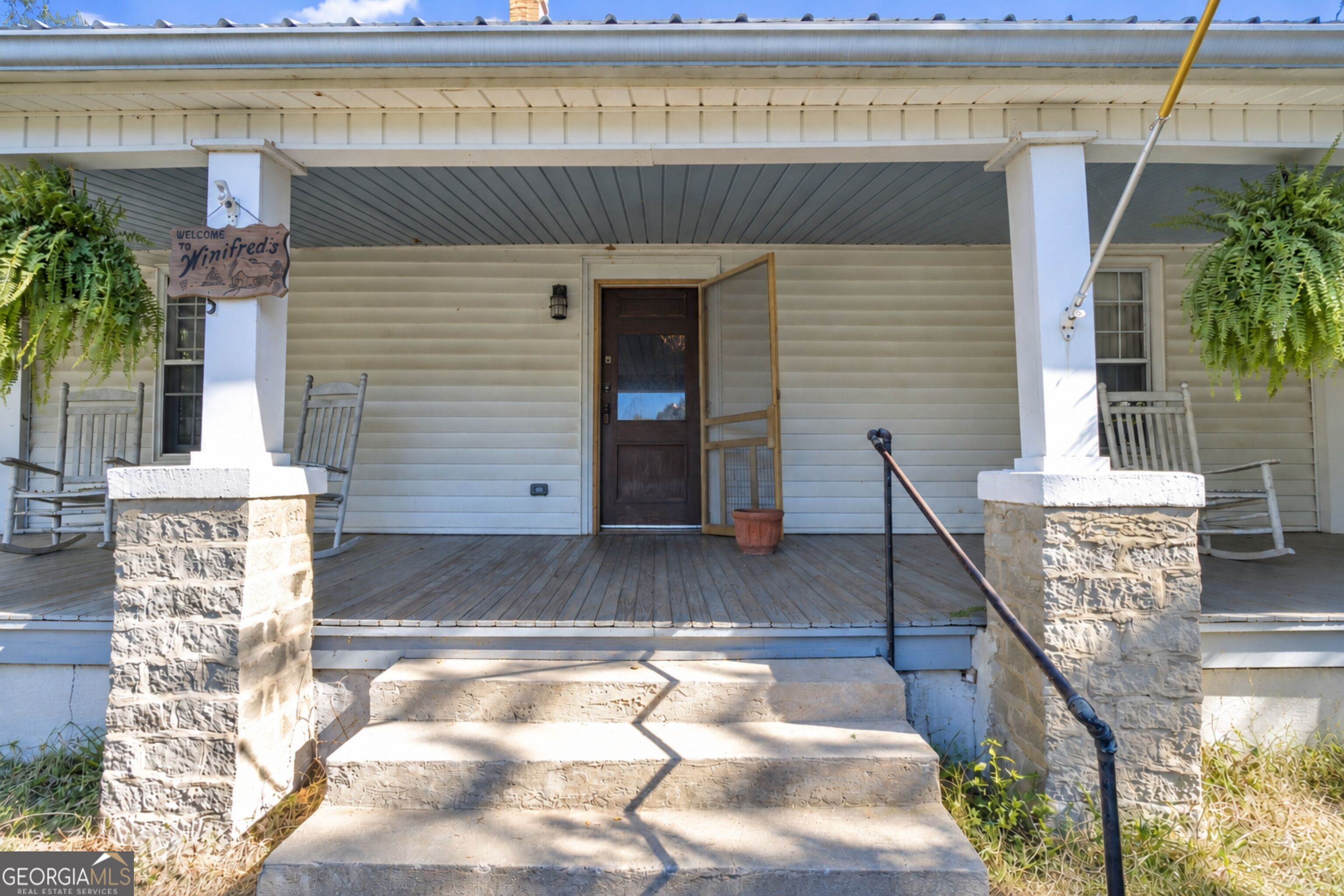 695 Elberton RD