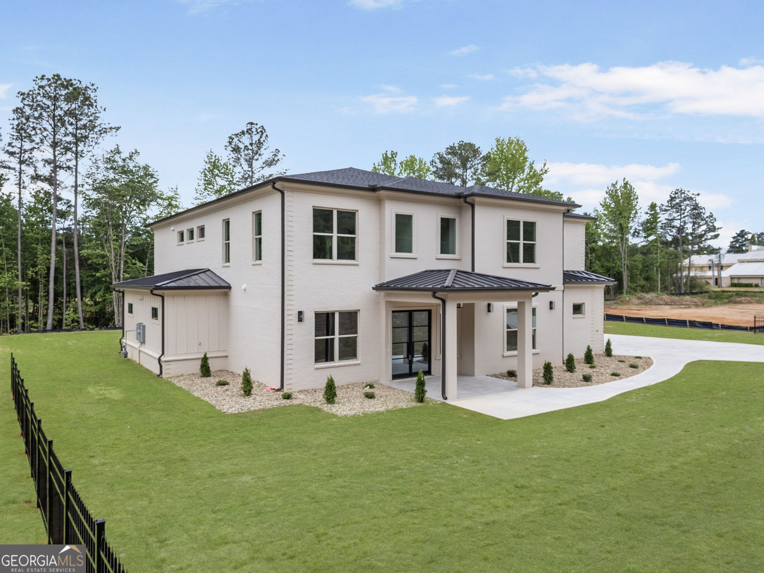 210 Simonton RD SW