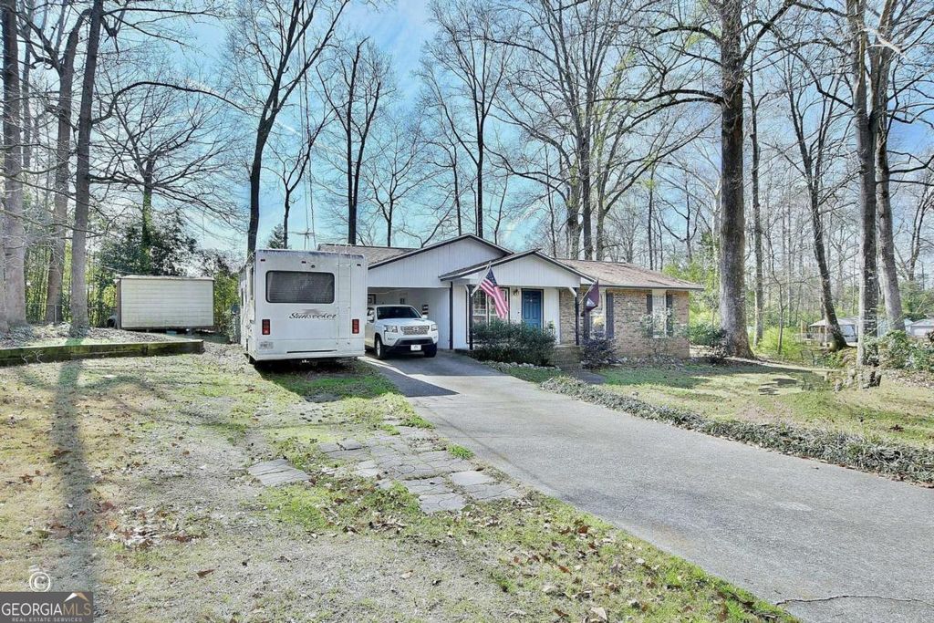 Photo of 5258 Cunningham Drive, Columbus, GA 31909 (MLS # 10676847)