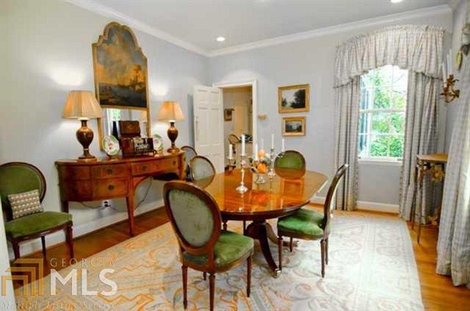 Haynes Manor - Residential