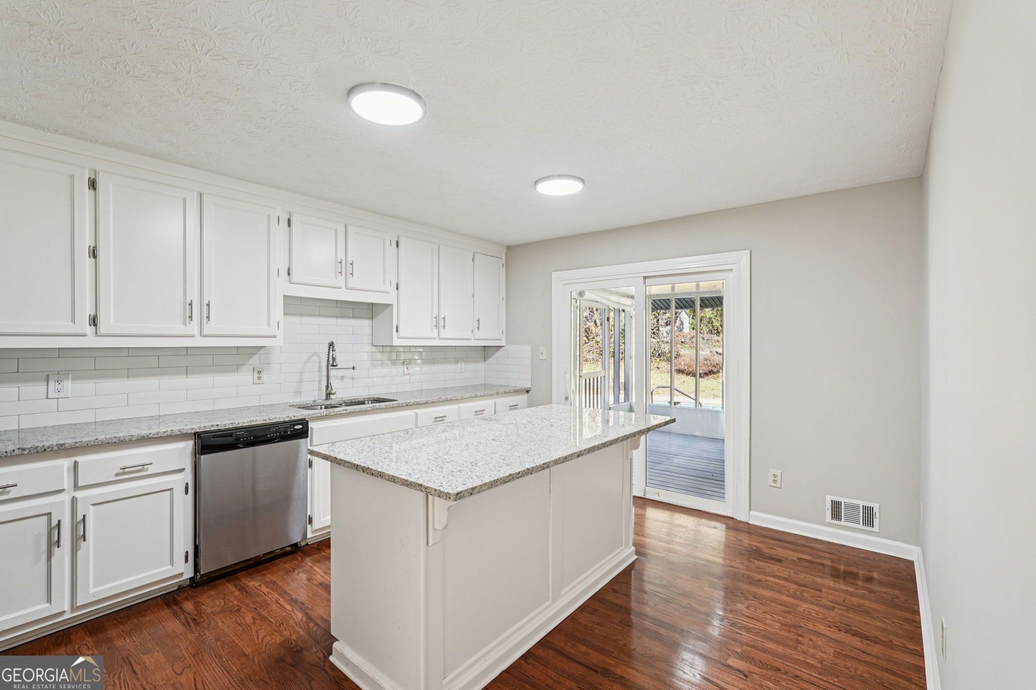 Carnes Plantation - Residential