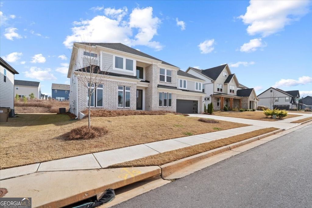 Photo of 247 Clear Lake Parkway, Hoschton, GA 30548 (MLS # 10757557)