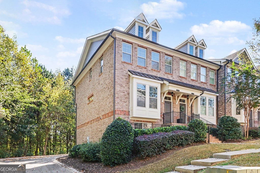 Photo of 7910 Willoughby Court, Alpharetta, GA 30005 (MLS # 10880091)