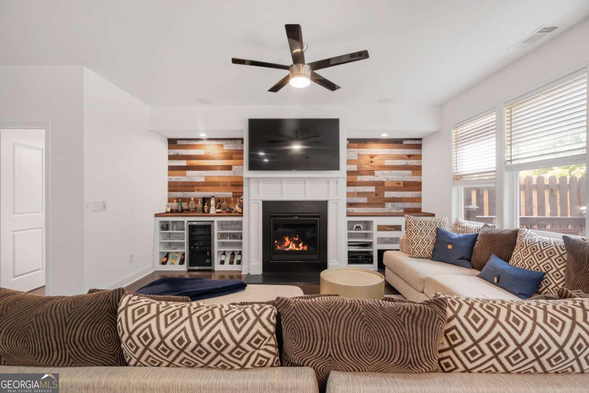 Cascade Ridge - Residential