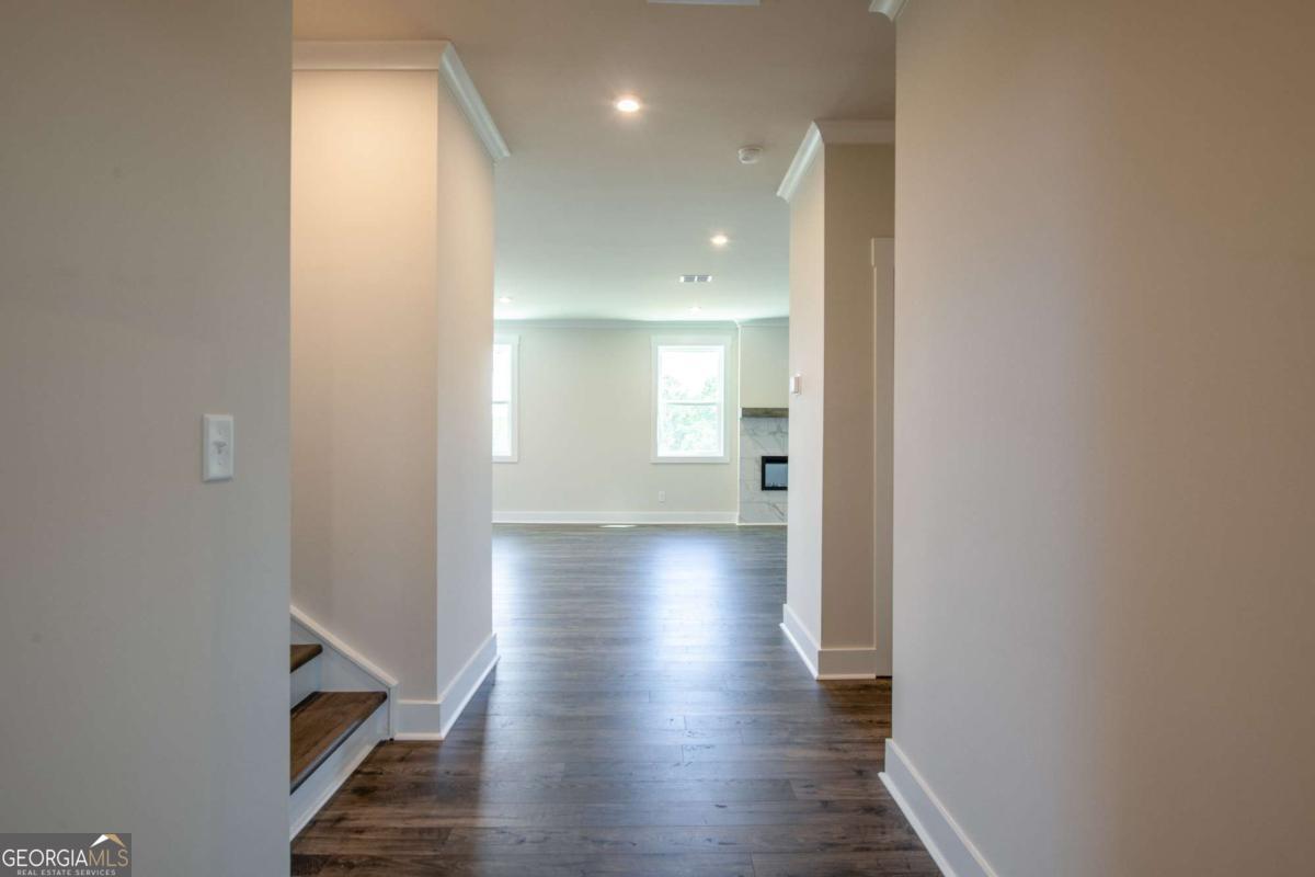 138 Henley ST LOT 10