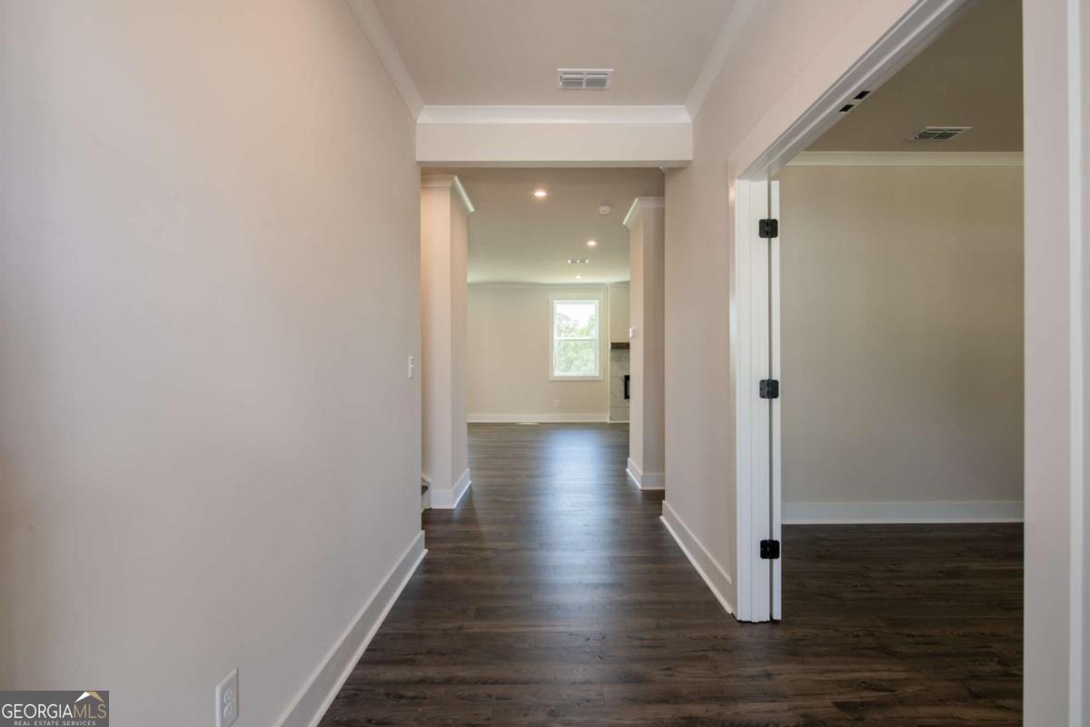 138 Henley ST LOT 10