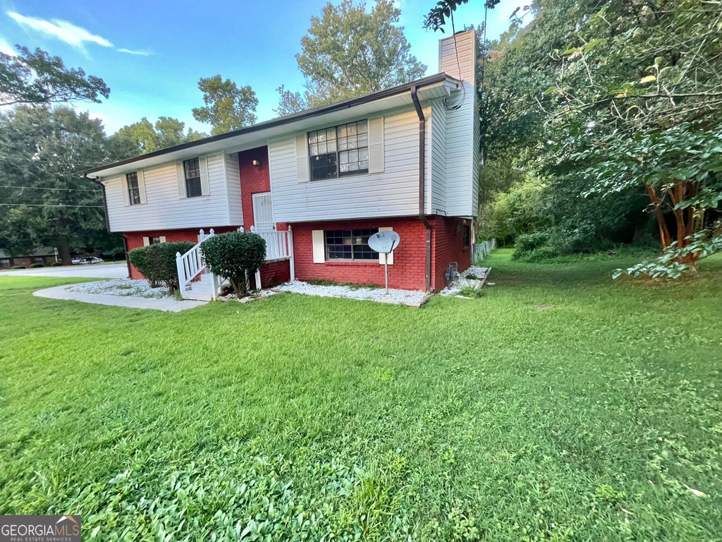 Photo of 152 Rountree Road, Riverdale, GA 30274 (MLS # 10841246)