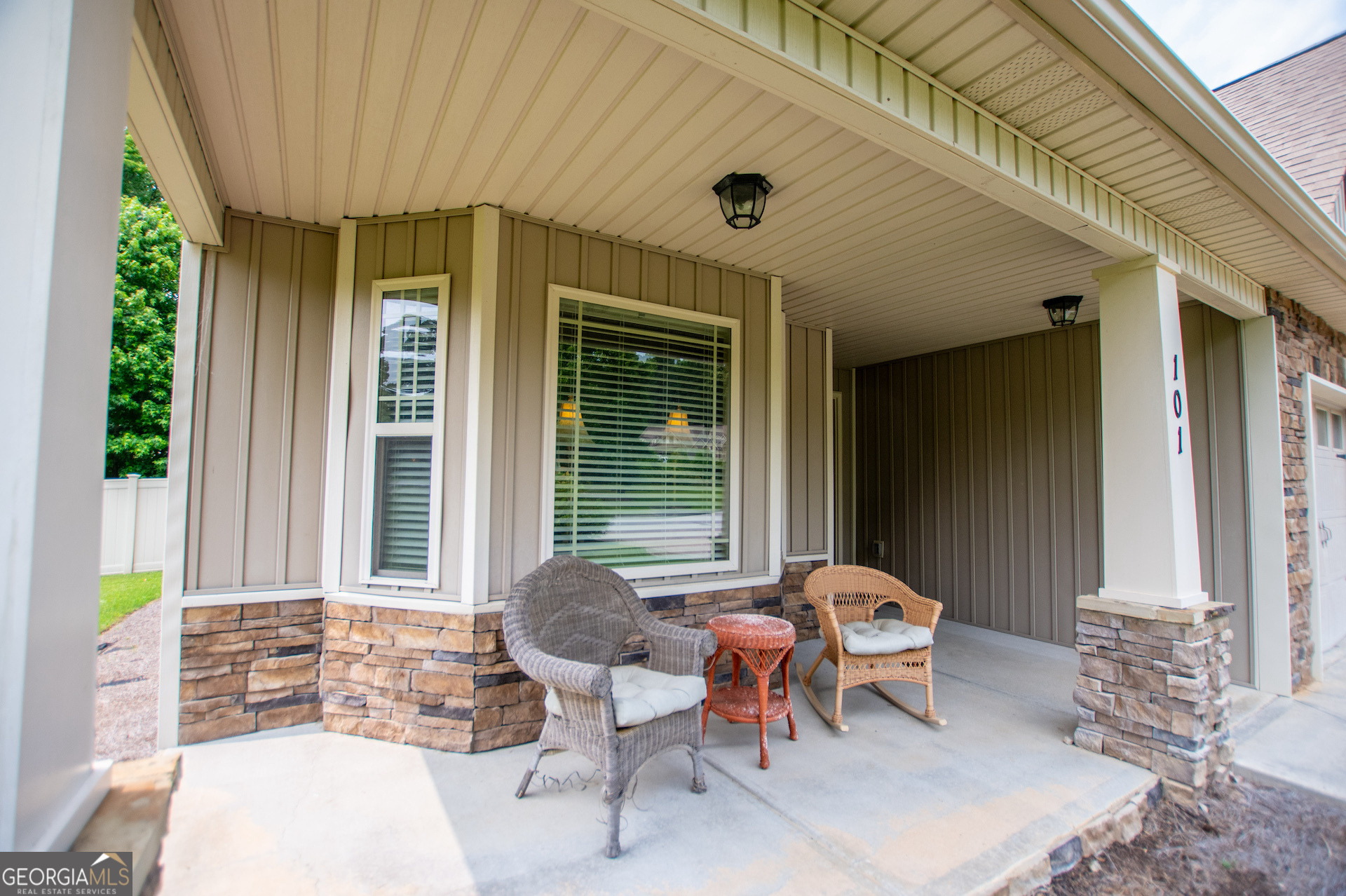 101 Deer Park DR