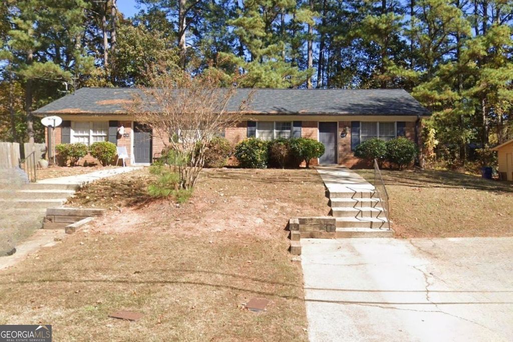 Photo of 432 Charleston Lane, Lawrenceville, GA 30046 (MLS # 10717125)