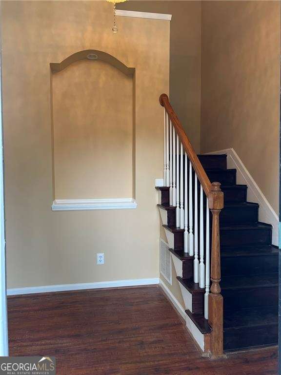 1020 Olde Roswell Grove GRV